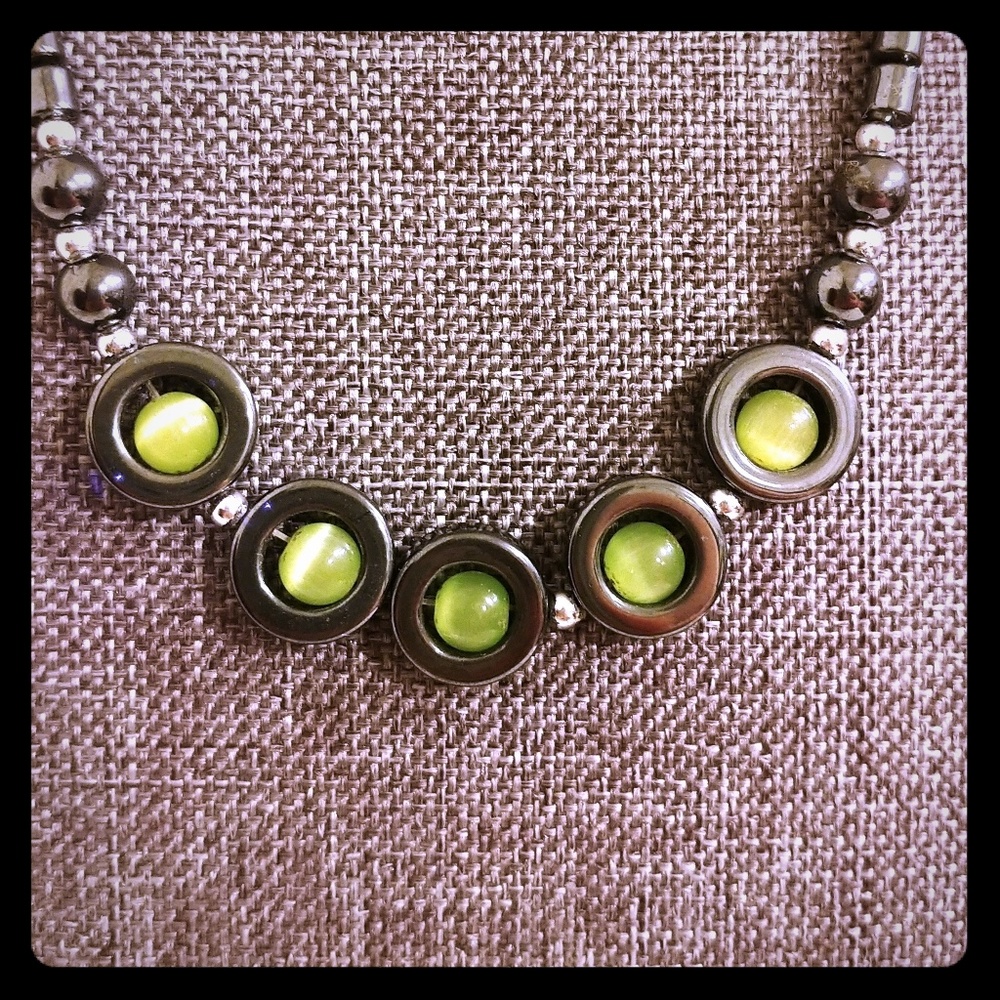 Hematite and catseye necklace